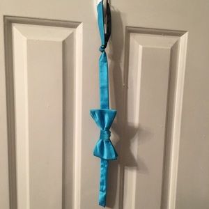 Electric BLUE Bow Tie